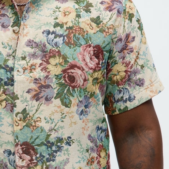 Regular Fit Rose Full Button Up Tapestry Shirt - Picture 3 of 6